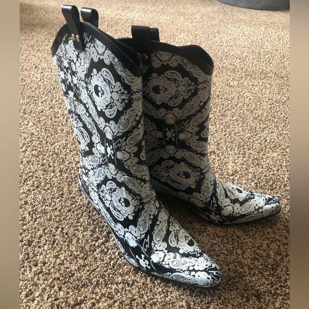 Sweet Beauty Skull Rain Boot Pull on Cowboy Boot Size 11